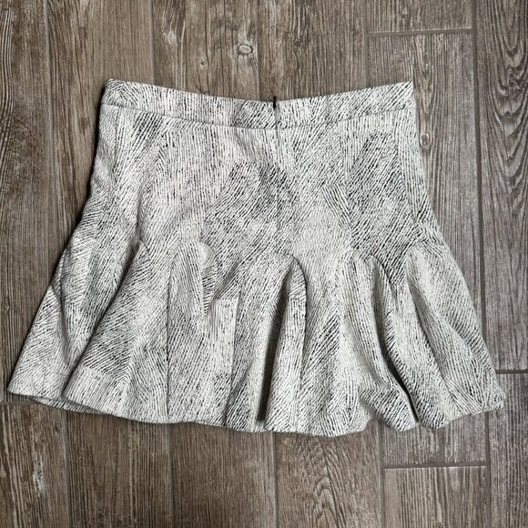 Banana Republic Womens Textured Mini Tennis Skirt 12 School Academia Flare Y2K - Picture 7 of 7
